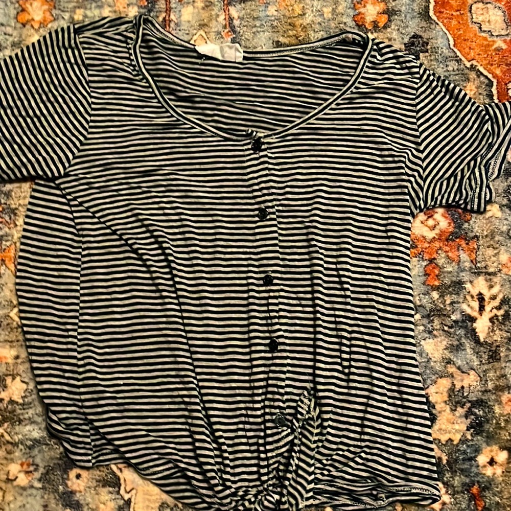 Cute Striped Tied Tee
